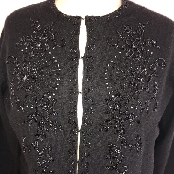 Rare vintage M black beaded cardigan. EUC - Picture 7 of 11